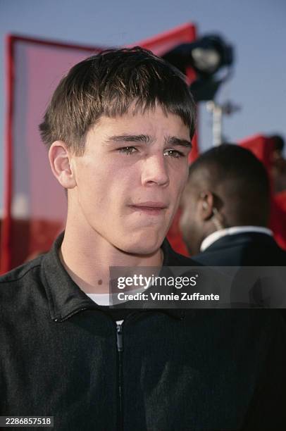 American actor Josh Hartnett, wearing a black zip-front jacket, attends the 8th MTV Movie Awards at Santa Monica Airport's Barker Hangar, in Santa...