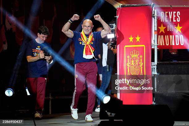 Luis de la Fuente, Head Coach of Spain, celebrates on stage during the FIFA World Cup 2026 Trophy parade on July 20, 2026 in Madrid, Spain. The final...