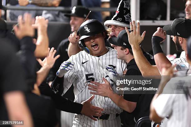 Munetaka Murakami of the Chicago White Sox celebrates a solo home run during the eighth inning against the New York Yankees at Rate Field on July 29,...