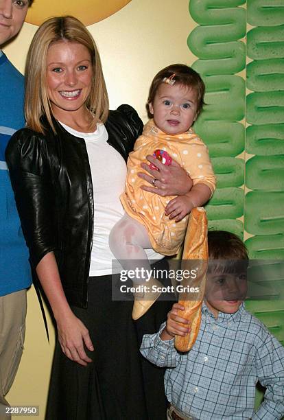 Joseph Ripa Photos and Premium High Res Pictures - Getty Images