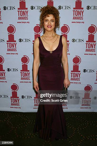 Bernadette Peters in the pressroom during the 56th Annual Tony Awards at Radio City Music Hall, New York City. June 2, 2002. Photo by Scott...