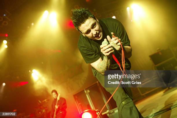 Papa Roach performing at the K-Rock Dysfunctional Family Picnic at Jones Beach Theater in New York on June 8, 2002. Photo by Scott Gries/Imagedirect