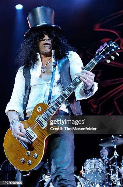 Slash performs in support of his self titled release at HP Pavilion on February 3, 2011 in San Jose, California.