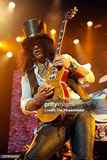 Slash performs in support of his self titled release at HP Pavilion on February 3, 2011 in San Jose, California.