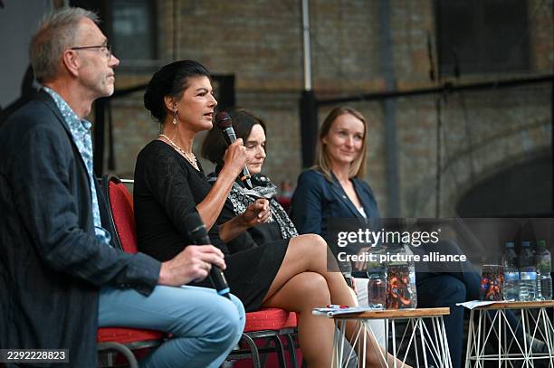 August 2026, Saxony-Anhalt, Magdeburg: Dietmar Ringel , journalist and radio host , Sahra Wagenknecht, BSW party founder and chair of the BSW...