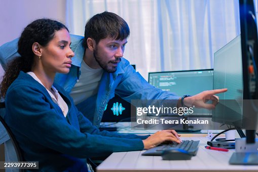 Cybersecurity Team Protecting Cloud Computing and Network Data Cybersecurity Team Protecting Cloud Computing and Network Data