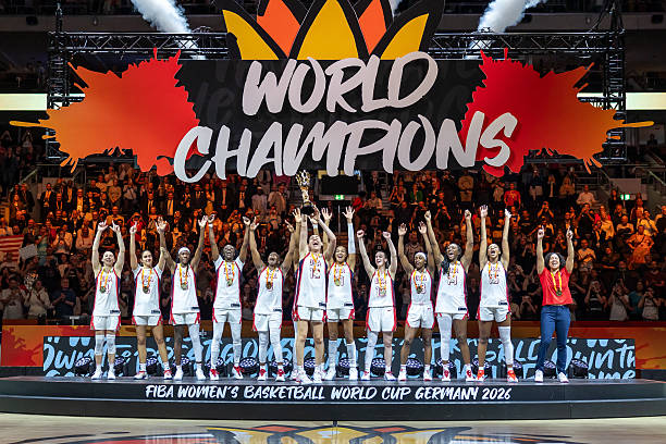 September 2026, Berlin: Women's Basketball: World Championship, USA vs. France, Knockout Round, Final. The U.S. Team celebrates its championship....