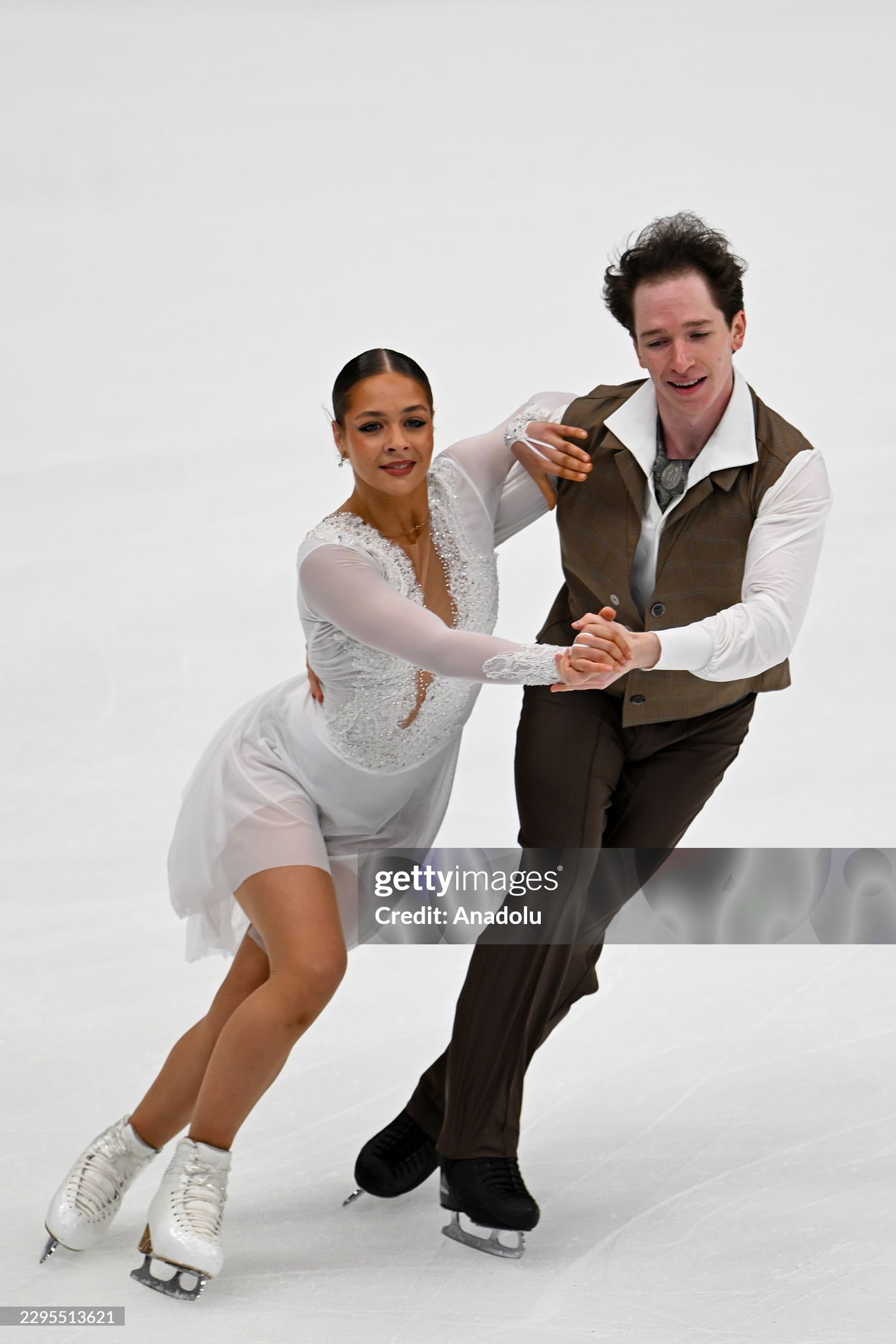 https://media.gettyimages.com/id/2295513621/photo/russian-national-figure-skating-teams-test-skates-in-moscow.jpg?s=2048x2048&w=gi&k=20&c=MzspD9aVbqJQz0aj8X2Pj3wo6o2LIGHemWnns190FYk=