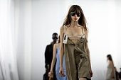 Mm6 Maison Margiela - Runway - Milan Fashion Week -...