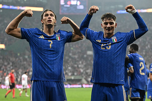 Pio Esposito of Italy celebrates his goal with Sebastiano Esposito of Italy during the UEFA Nations League 2026/27 group phase match between Türkiye...