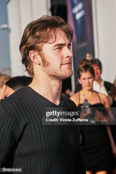 James Van Der Beek James Van Der Beek