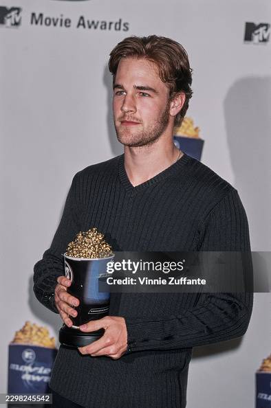 James Van Der Beek James Van Der Beek