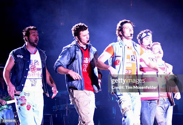Nsync 1996 Nsync Concert Photos and Premium High Res Pictures - Getty Images