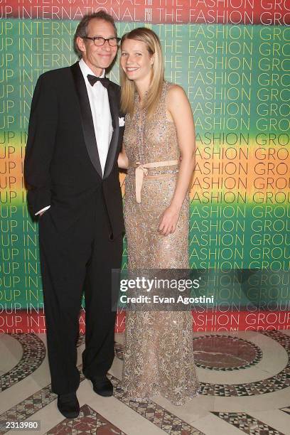 Bruce Paltrow and daughter Gwyneth Paltrow honored at The Fashion Group International 'Night Of Stars 2001: Dynasty - Generations of Design' awards...