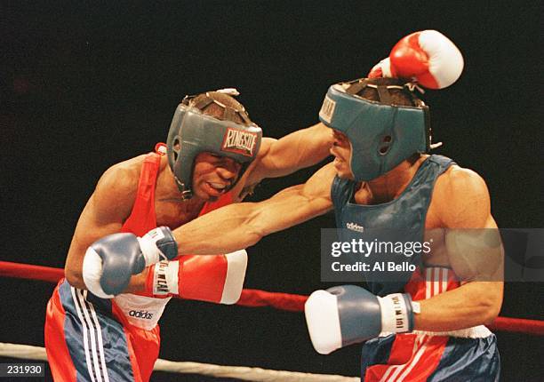 Dave Reed Boxing Darnell Reid Photos and Premium High Res Pictures - Getty Images