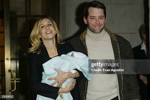 Actress Sarah Jessica Parker and husband actor Matthew Broderick leave Lennox Hill Hospital with their baby boy James Wilke Broderick in New York...