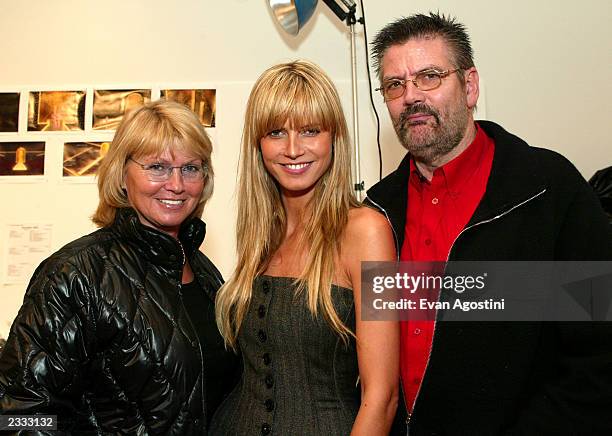 Supermodel Heidi Klum with her parents Erna and Gunther Klum during a fitting session for the Victoria's Secret 2002 Fashion Show at the Victoria's...