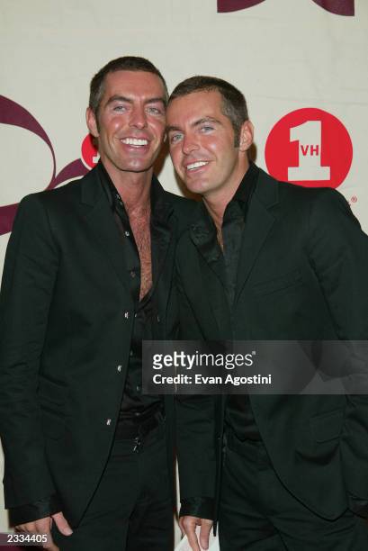Dean and Dan Caten arriving at the 2002 VH1 Vogue Fashion Awards at Radio City Music Hall in New York City, October 15, 2002. Photo by Evan...