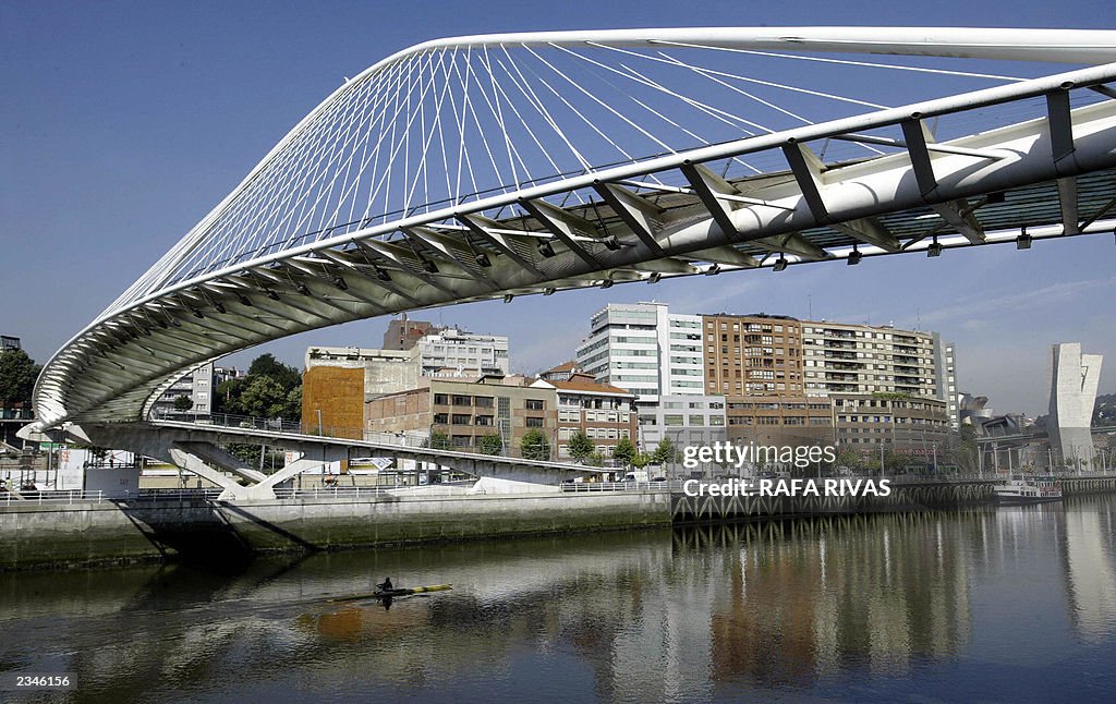 Zurizubi footbridge, designed by Spanish