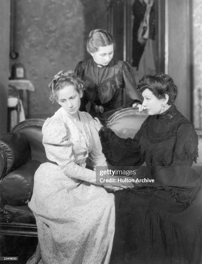 Three Sisters