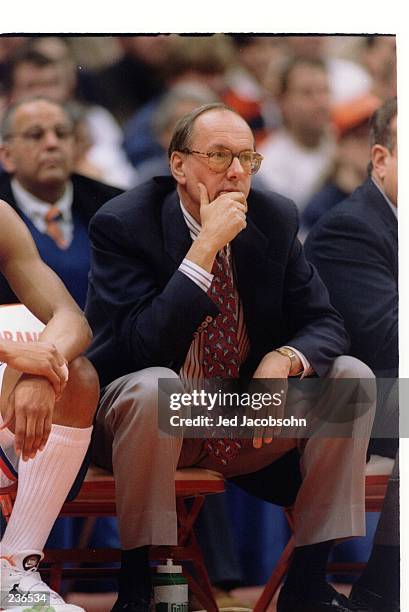 SYRACUSE ORANGEMEN COACH JIM BOEHEIM ON THE SIDELINES DURING A BIG EAST CONFERENCE GAME WITH THE ST. JOHN''S REDMEN