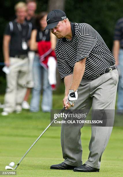 Calle Pettersson of Sweden putts on the third day of play of the Scandinavian Masters golf tournament in Barseback outside Malmo, Sweden, 02 August...