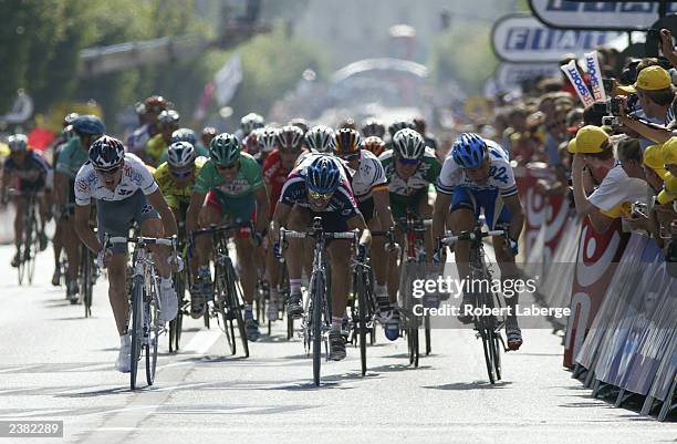Baden Cook 182 Jean Patrick Nazon Photos & High Res Pictures - Getty Images