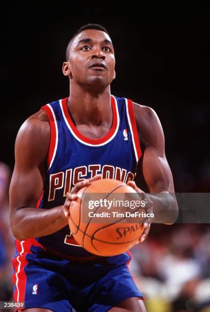 DETROIT POINT GUARD ISIAH THOMAS AT FREE THROW LINE DURING THE PISTONS GAME AT THE DENVER NUGGETS.