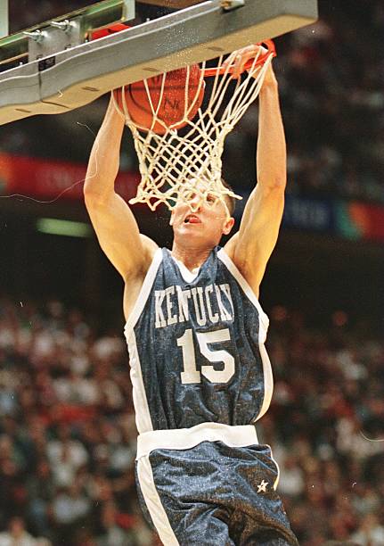 [Image: jeff-sheppard-of-kentucky-dunks-during-t...3dP6y3ujg=]