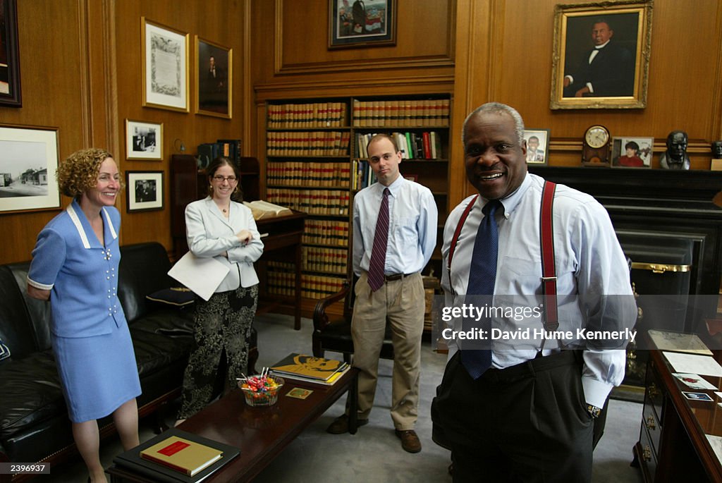 Clarence Thomas What Is The Job Of The Supreme Court Justice