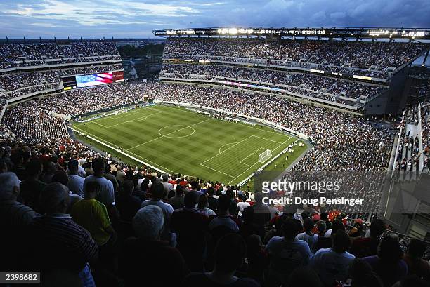 General view of the Lincoln Financial Field stadium during the Champions World Series game between Manchester United and Barcelona on August 3, 2003...