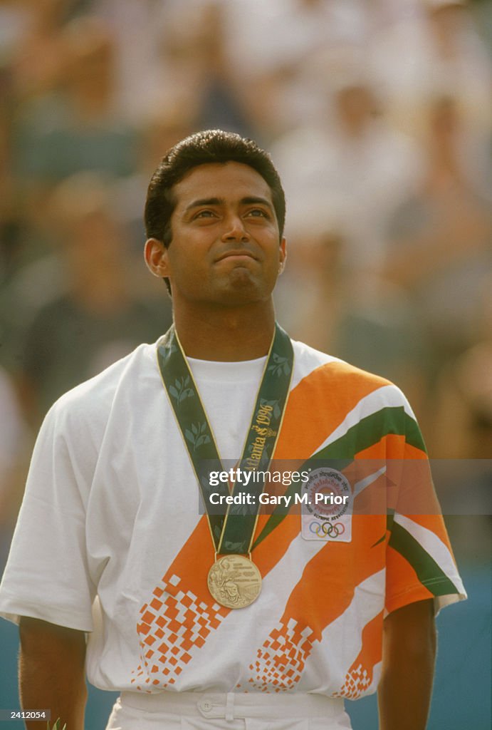 Leander Paes of India wins Olympics bronze medal