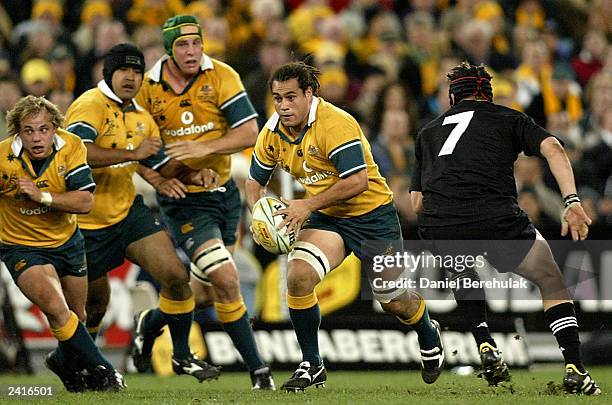 George Smith of the Wallabies makes a break during the Tri Nations, Bledisloe Cup match between the Australian Wallabies and the New Zealand All...