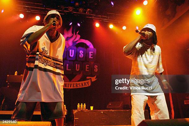 Sideshow Rapper Interview Mtv Vma Sideshow Photos and Premium High Res Pictures - Getty Images