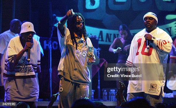 Sideshow Rapper Interview Mtv Vma Sideshow Photos and Premium High Res Pictures - Getty Images
