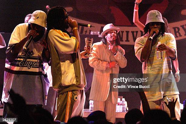 Sideshow Rapper Interview Mtv Vma Sideshow Photos and Premium High Res Pictures - Getty Images