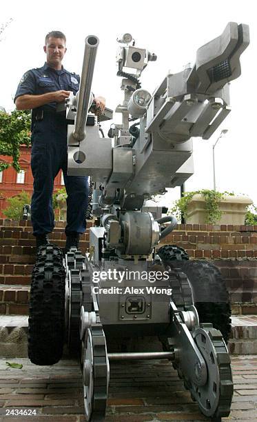Explosive Ordnance Disposal Robot Photos and Premium High Res Pictures ...
