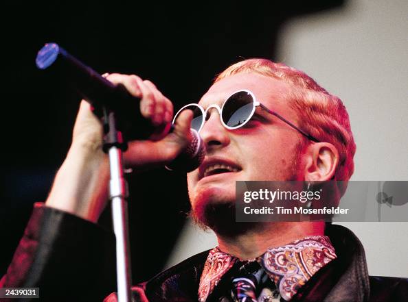 Layne Staley, Frontman for Alice in Chains dies at Age 34 Layne Staley, Frontman for Alice in Chains dies at Age 34