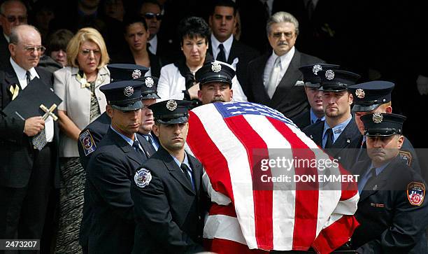 Mike Ragusa Michael Ragosa Photos and Premium High Res Pictures - Getty Images