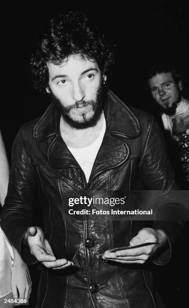 Bruce Springsteen Roxy 1975 430 Bruce Springsteen 1975 Photos & High Res Pictures - Getty Images