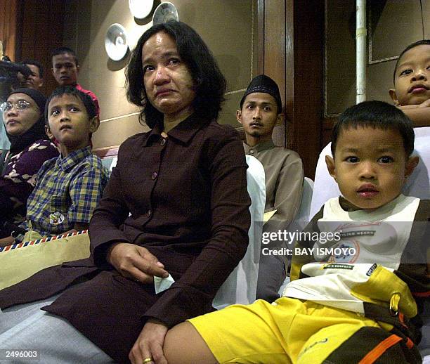 266 2003 Jw Marriott Hotel Bombing Stock Photos, HighRes Pictures, and