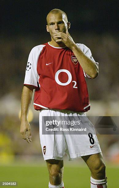 Fredrik Ljungberg of Arsenal looks dejected during the UEFA Champions League First Stage Group B match between Arsenal and Inter Milan at Highbury on...