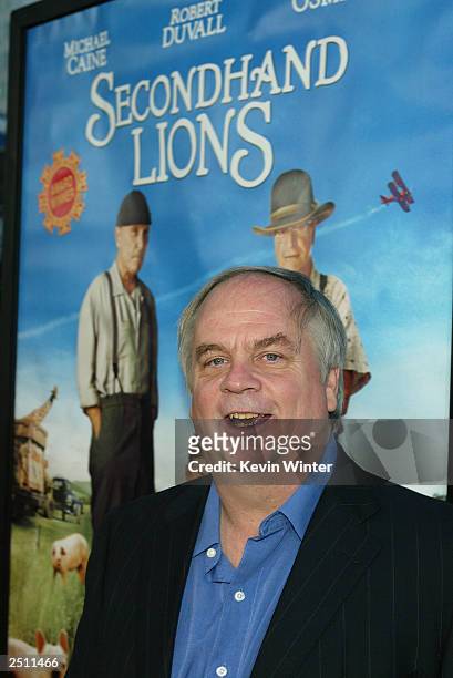 https://media.gettyimages.com/id/2511466/photo/los-angeles-writer-director-tom-mccanlies-arrives-at-the-premiere-of-secondhand-lions-at-the.jpg?s=612x612&w=gi&k=20&c=usy03-qDI4m8quyklMNXdL_bTbOjCRCabSUFRhuZjYQ=
