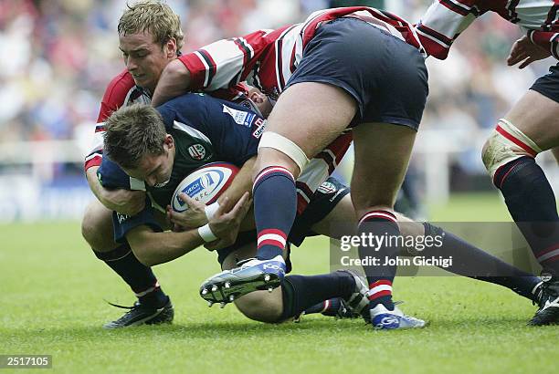 Matt Cannon of London Irish in action during the Zurich Premiership game between London Irish and Gloucester at the Madejski Stadium on September 21,...