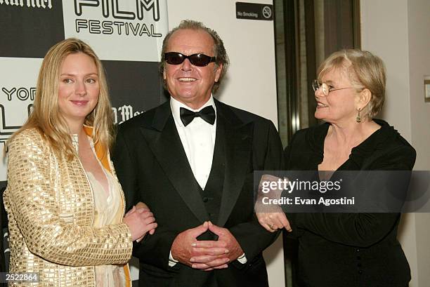 June Davis June Davis Photos and Premium High Res Pictures - Getty Images