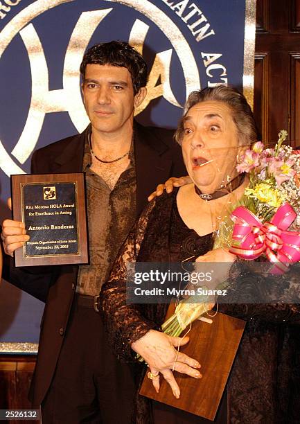 Antonia Rey 202 Mainstream (Terminology) Stock Photos, High-Res Pictures, and ...