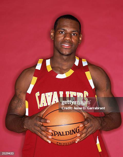 Lebron James Rookie Photos and Premium High Res Pictures - Getty Images