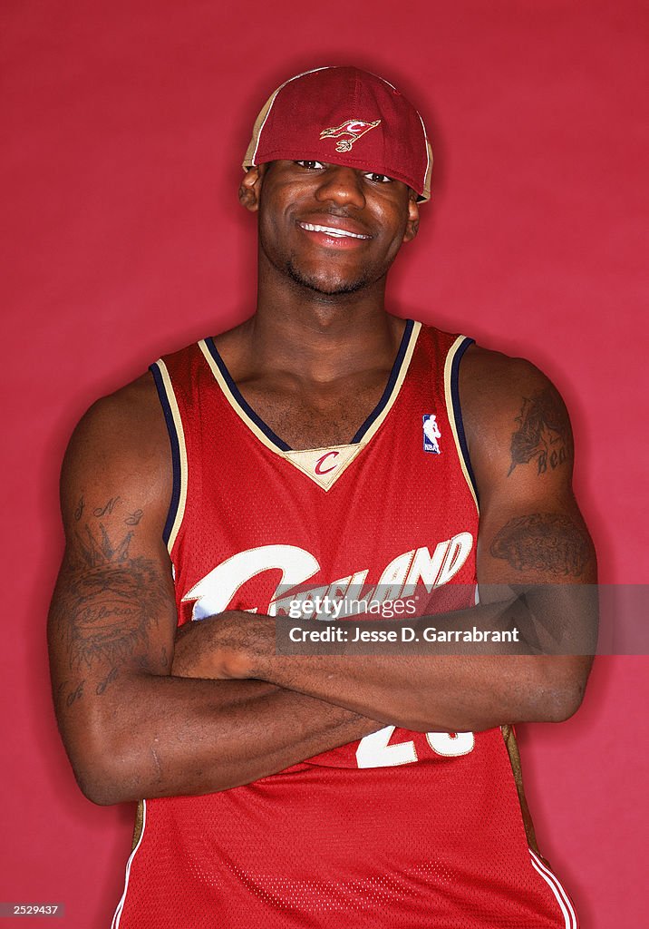 James NBA Rookie Shoot