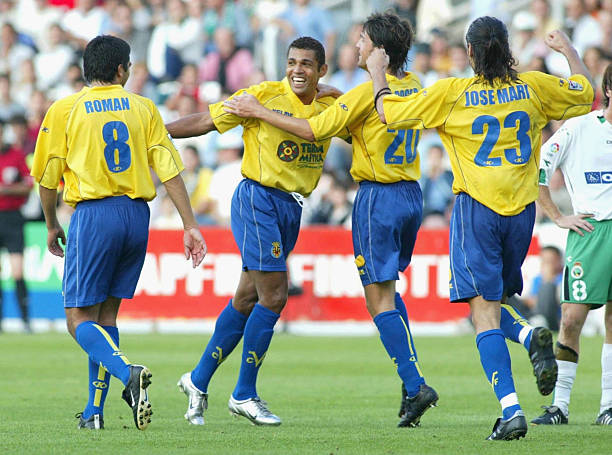 Villarreal players celebrate a goal during the Racing Santander v Villarreal La Liga match played at the El Sardinero Stadium on September 28, 2003...