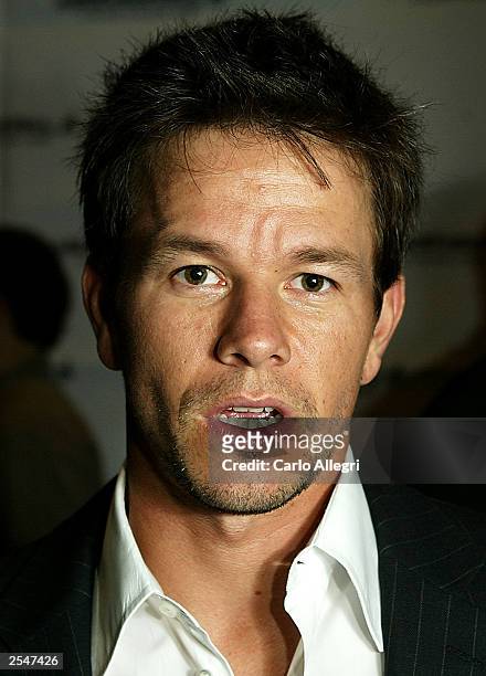 Actor Mark Wahlberg arrives at the gala dinner to raise funds for "A Place Called Home" charity September 29, 2003 in Los Angeles, California. "A...